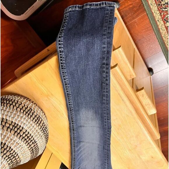 EUC Distressed Dark Wash Silver Jeans Elyse Straight 26 X 32 #YT21 - Picture 6 of 9